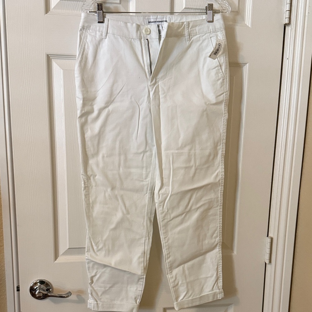 Amazon Essentials Classic White Pants